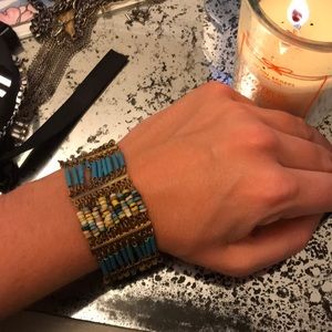 Blue/gold beaded bracelet